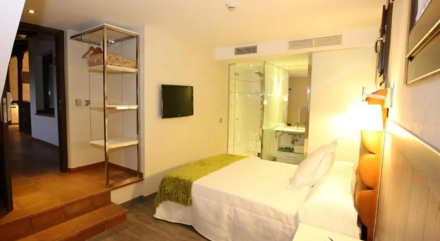 Двухместный номер Standard Evenia Alcalá Boutique Hotel