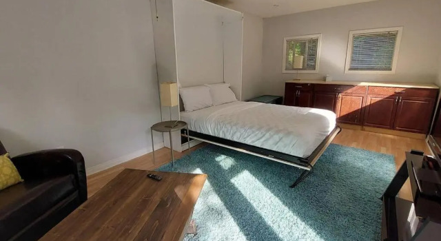 A Garden Oasis - 3-Bed Private Home Off Hwy 1, Prenota Hotel Surrey Lower Mainland British Columbia
