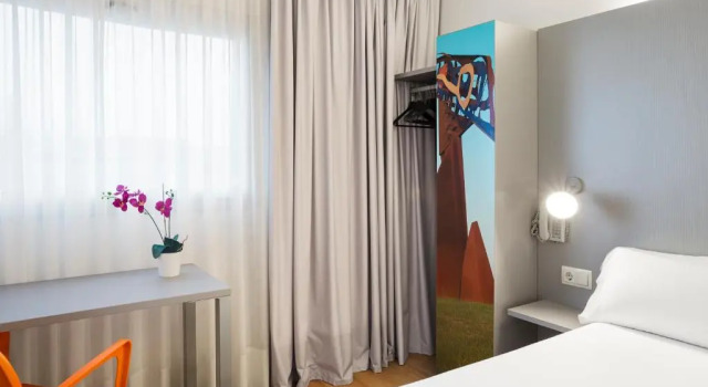Двухместный номер Superior B&B HOTEL Girona 2