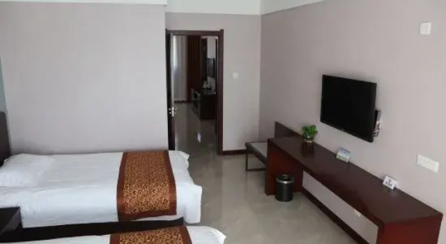 Люкс с 2 комнатами Homeinn Pebble (Hohhot Chuangye Road International Mongolian Hospital)