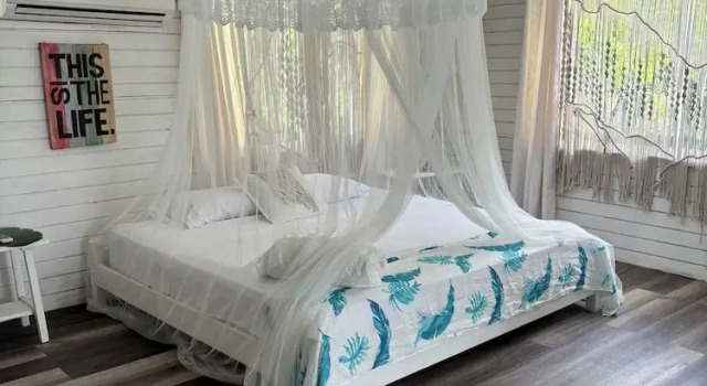Люкс с балконом и с видом на сад Siloe Cove Hospedaje Campestre