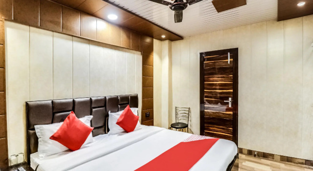 OYO 65601 JPS Galaxy Hotel, Забронировать Отель Отели Нью-Дели с завтраком, Завтраки