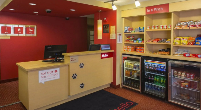 新奥尔良梅泰里唐恩广场套房酒店, 预订 酒店 梅泰里 路易斯安那州
