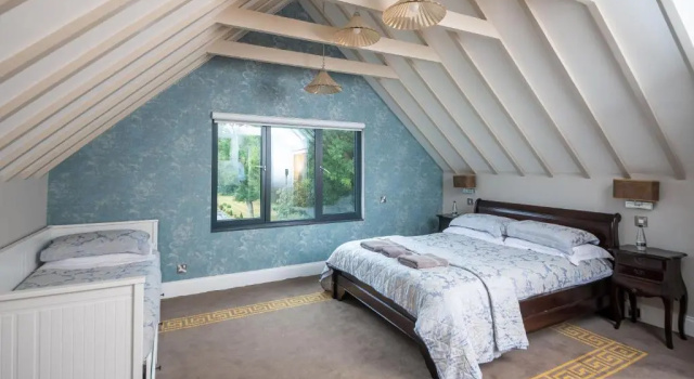 Семейный номер Standard Guildford Manor Hotel & Spa