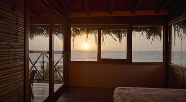 Бунгало с балконом El Destino Casas y Bungalows Vichayito