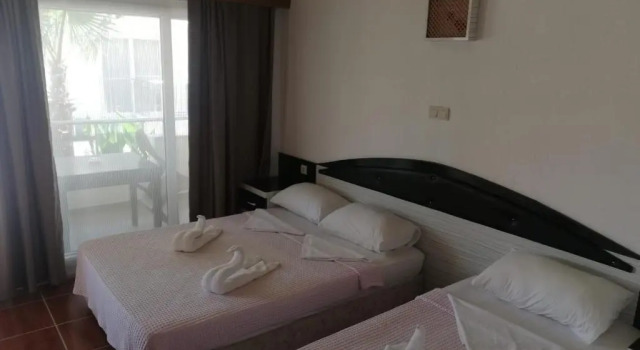 Трёхместный номер Deluxe Esmeralda Butik Hotel