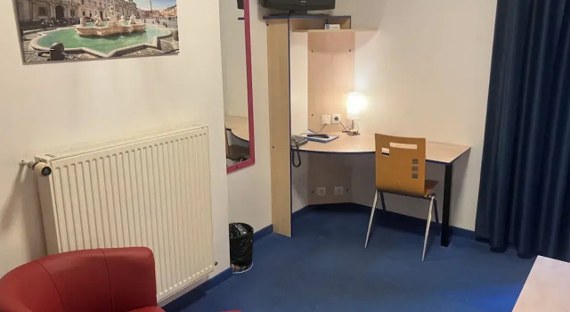 Одноместный номер Standard Hotel César climatisation dans la majorité des chambres Centre-ville Gare Charleville-Mézières