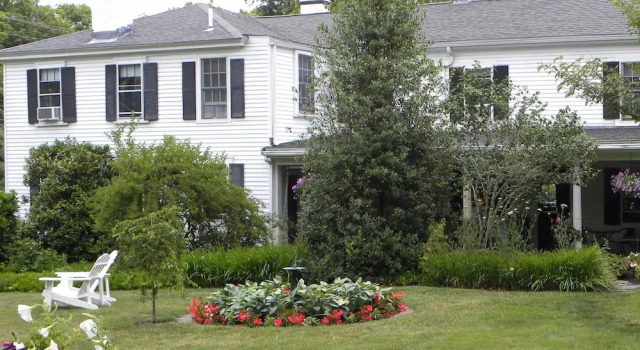 Двухместный номер Standard с видом на сад Candleberry Inn on Cape Cod