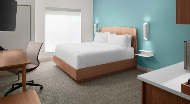 Двухместный номер Standard Element Charlotte Uptown