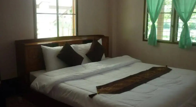 Suan Pin Houses