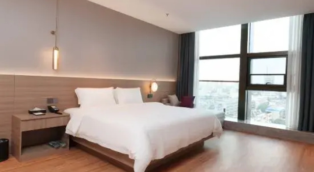 Люкс Deluxe Lavande hotels(Zaozhuang Guangming Plaza Store）