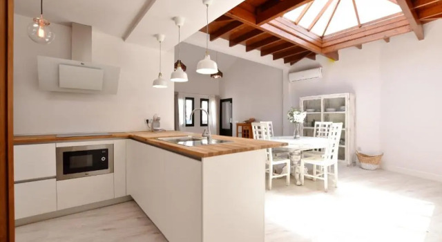 Бунгало Luxury Villa sea front Costa Teguise