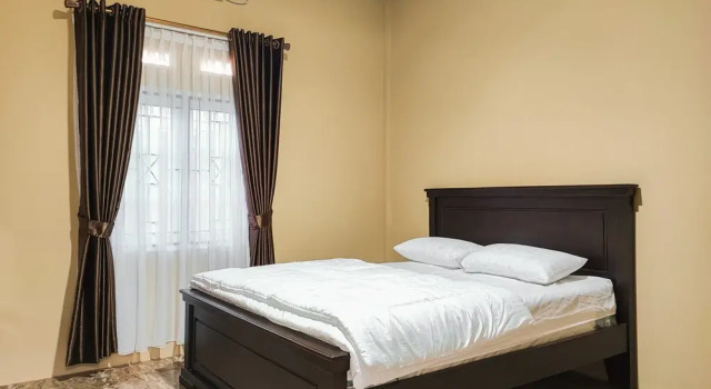 RedDoorz Syariah near Telanaipura Jambi, Rezerwuj Hotel Jambi 