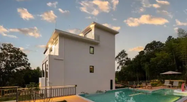 Xijianli · Lanshan | INSWIM · Upstream Fishing Family Vacation Homestay (Anji Shenxi Drifting Store), Prenota Hotel Hotel a Huzhou con piscina, Piscina