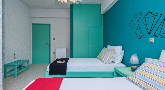 THE BONGOS - Socially Conscious Rooms, Part of the room rate goes to charity, Забронировать Отель Отели Малеме с парковкой, Парковка