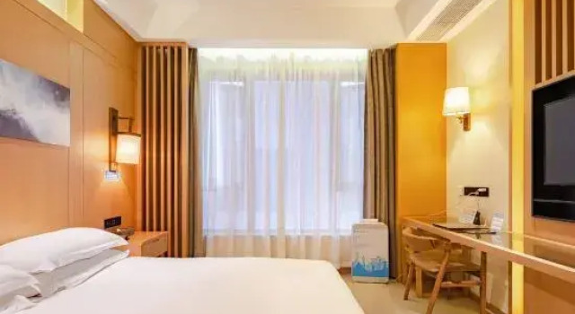 Люкс Business Yun qing yi wan Hotel (Kangqiao, Nanhui Area)