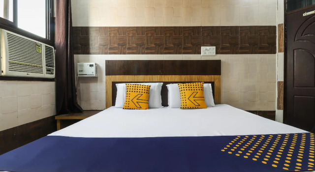 SPOT ON 63161 Hotel Platinum