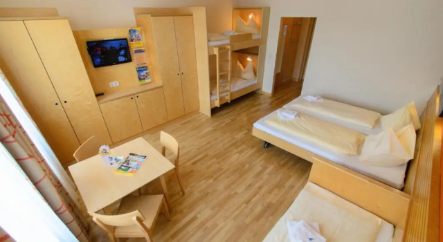 Номер Standard с 5 комнатами JUFA Hotel Schladming