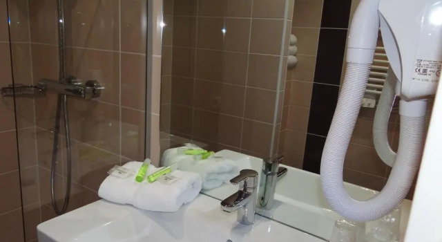 Семейный номер Standard Brit Hotel Dieppe