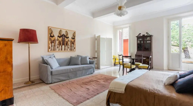 Palazzo Sabbioni Suite Del Conte Elegant Suite in Old Monastery City Center, Забронировать Отель Феррара Эмилия-Романья, рядом с Communal Theatre of Ferrara