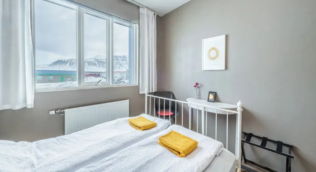 Stöð Guesthouse & Aparments