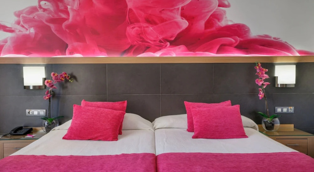 Двухместный номер Superior с балконом и с частичным видом на море Flash Hotel Benidorm