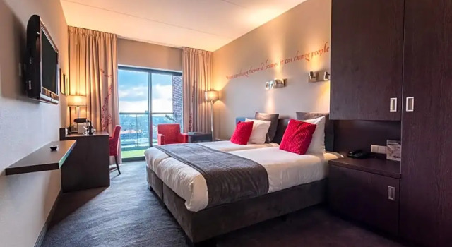 Номер Comfort с балконом Hampshire Hotel - Delft Centre
