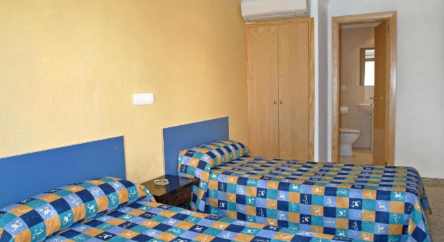 Standard Dreier Zimmer Hostal Tierramar