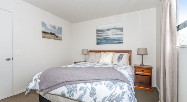 Awesome Christchurch Apartment