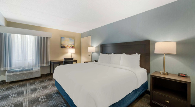 Best Western Plus Alexandria Fort Belvoir, Забронировать Отель Александрия Washington DC Metropolitan area