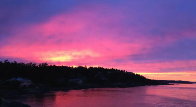 Коттедж *10 Mile Point Stunning Oceanfront