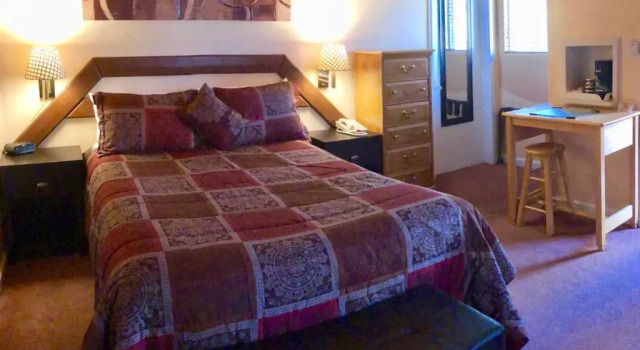 Номер Standard Giant Oaks Lodge