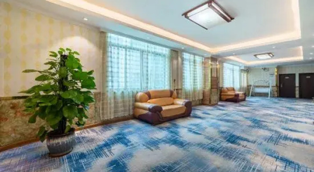 Yadu Hotel (Lunjiao Woodworking Machinery City Store)(雅都酒店（伦教地铁站木工机械城店）), Boek Hotel Hotels in Guangdong met parkeren, Parkeren