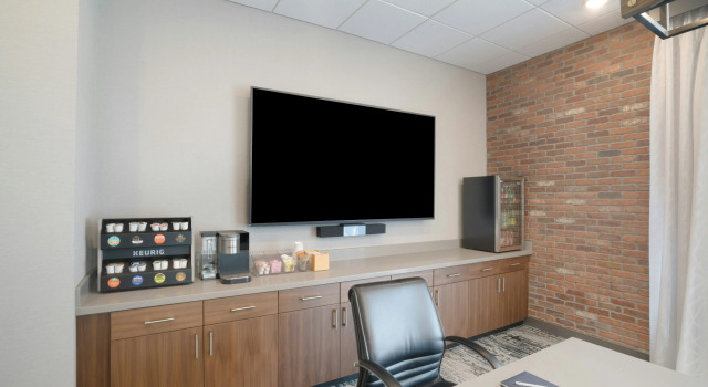 Hampton Inn Greer Greenville, Sc, Забронировать Отель Грир Южная Каролина, рядом с Historic Greer Depot
