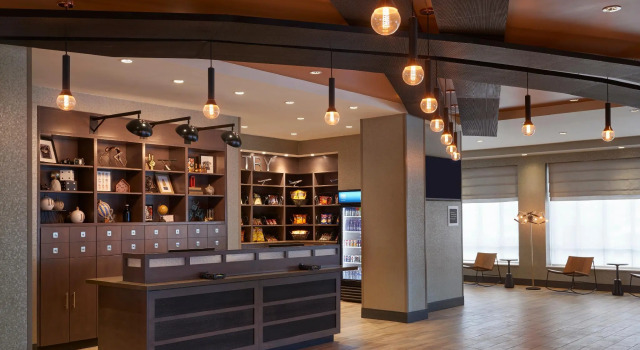 Four Points by Sheraton Toronto Airport East