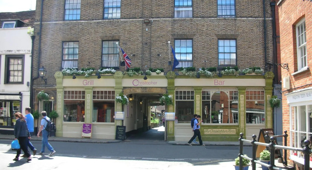 The Christopher Hotel Bar and Grill, Boek Hotel Eton Buckinghamshire