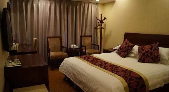 Elan Hotel, Забронировать Отель Отели Цзянган с парковкой, Парковка