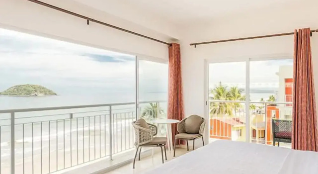 Двухместный номер Standard oceanfront Decameron Isla Coral Guayabitos, Ramada All-Inclusive Resort