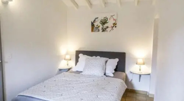 Apartment L'Hermitage St Pons, Rezerwuj Apartament Hotele w Luberon z basenem, Basen