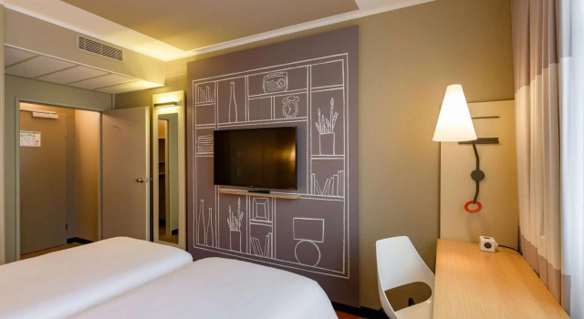 ibis Nuernberg City am Plaerrer