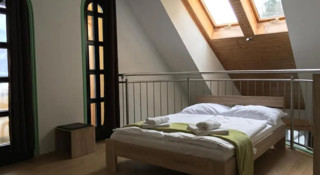Апартаменты Podkoren Apartments