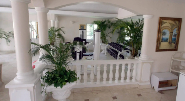 Coco Reef Resort & Spa, Prenota Resort Crown Point Tobago