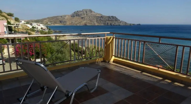 Апартаменты Superior с балконом и с видом на море Thalassa House Apartments