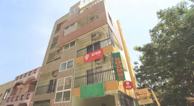 Garden Green Suites Indira Nagar by OYO Rooms, Забронировать Отель Бангалор штат Карнатака, рядом с Больница Манипал