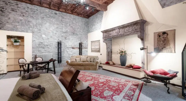 Номер Deluxe Historical Suites by "The House Of Travelers"