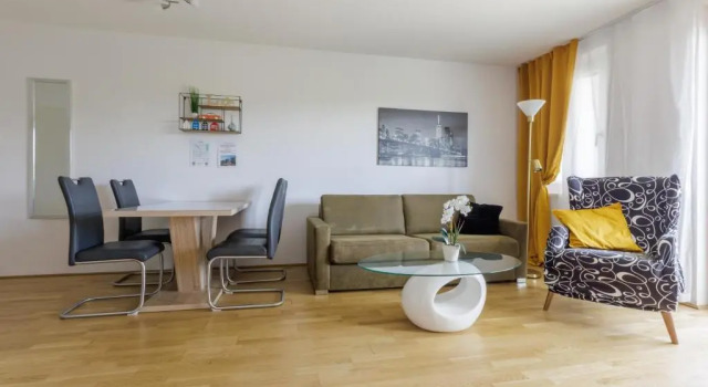 Vienna City and SPA - Modern Apartments next to Therme Wien & 15 Minutes to the City Center