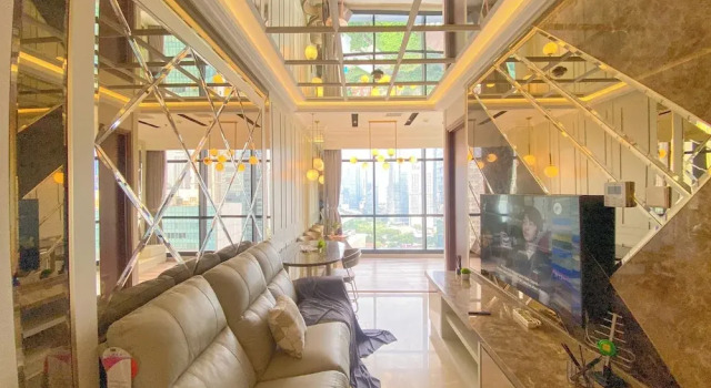 Апартаменты Deluxe Nice And Restful 2Br At Sudirman Suites Apartment