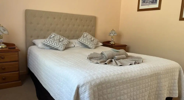 Standard Suite Rubyvale Motel & Holiday Units