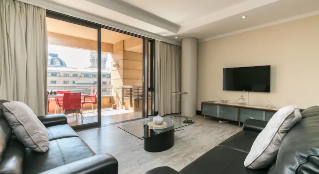 Апартаменты Raphael Suites