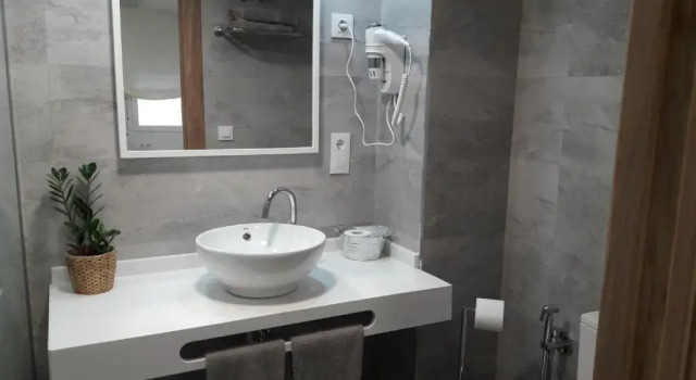 Номер Superior Hostal Cervantes Playa
